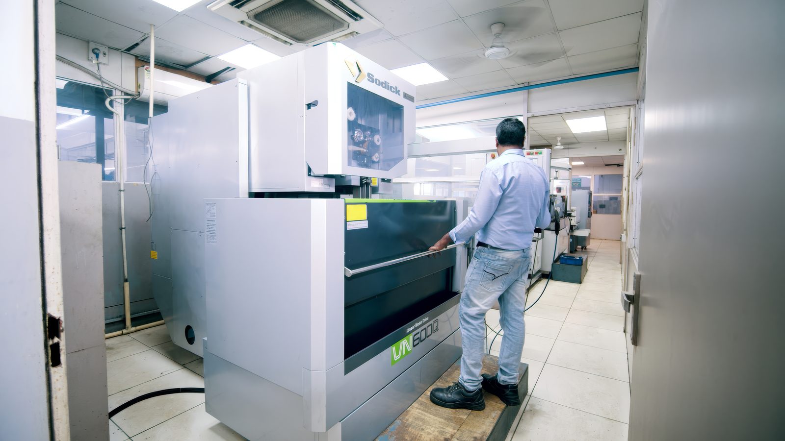 Sodick CNC wire-cut — sub-micron precision