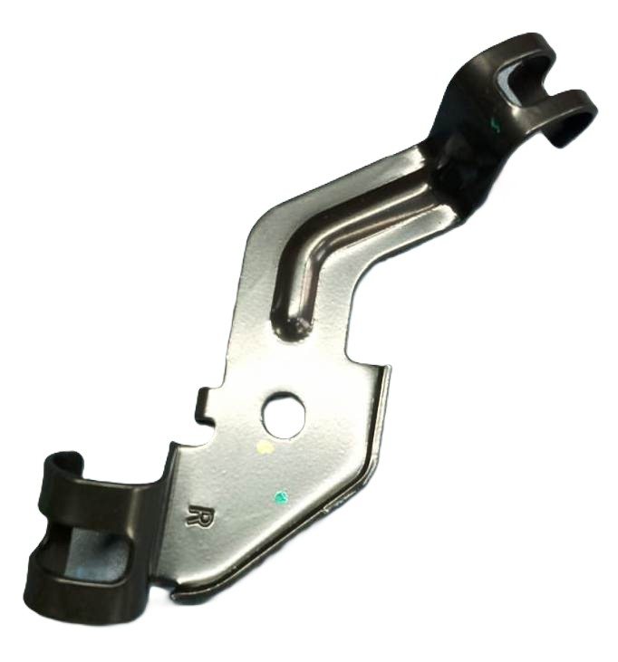 Engine mount view 16